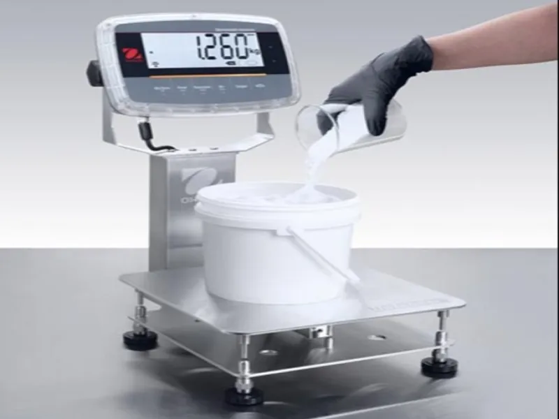 Defender™ 6000 Hybrid